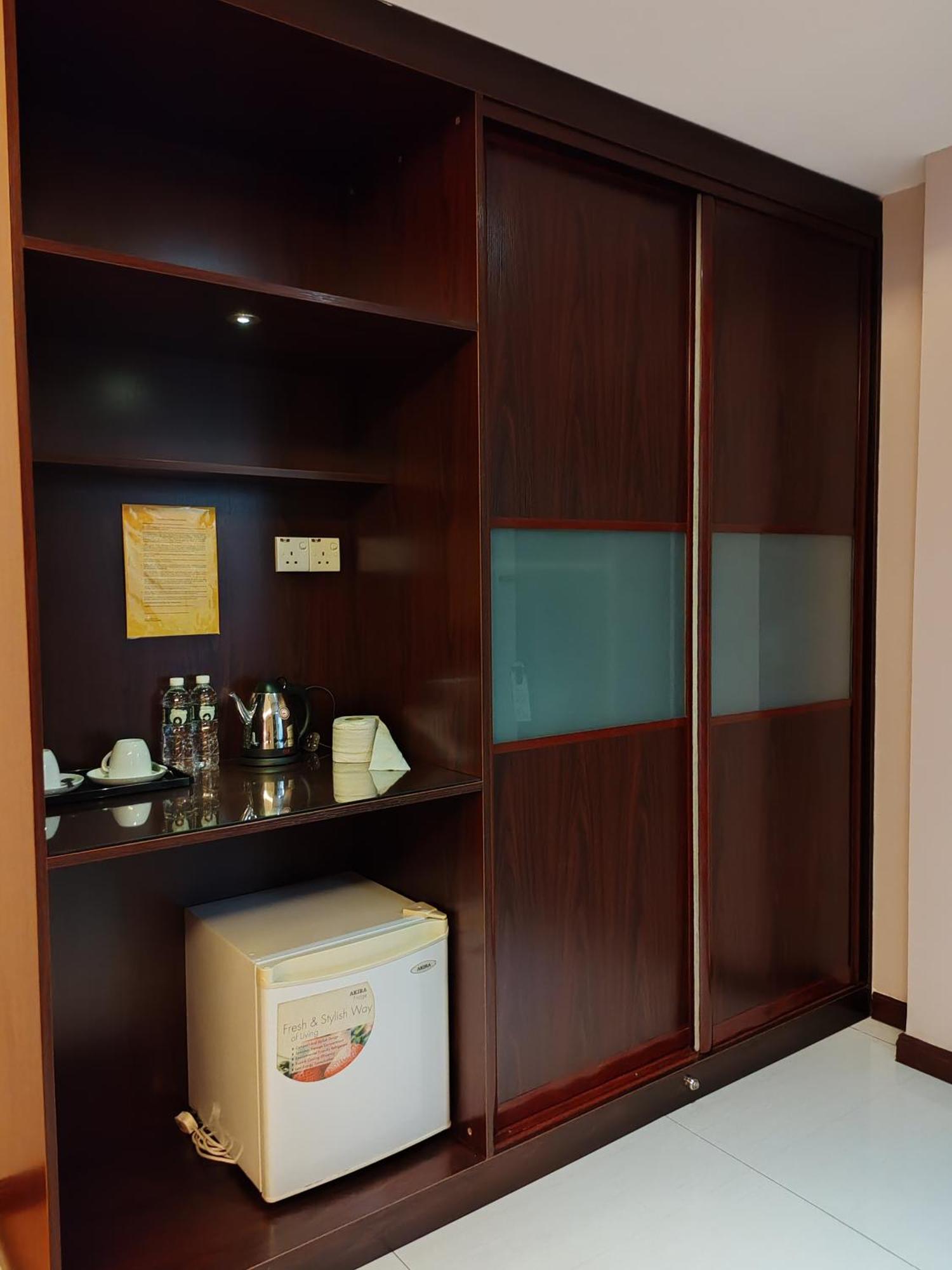 Hotel Prima Sandakan Bagian luar foto